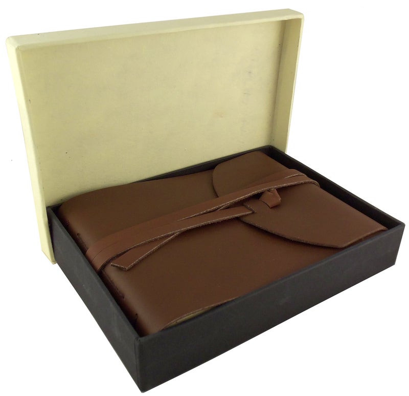 Rustic Ridge Leather ألبوم صور جلد طبيعي ريفي مع صندوق هدايا - صفحات بأسلوب سكربوك - يحمل 100 صورة بحجم 4x6 أو 5x7 - كتاب صور 6x8 - Image 3